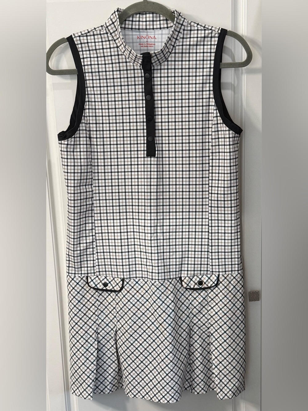 KINONA Mic Drop Sleeveless Golf Dress - Picture 2 of 13